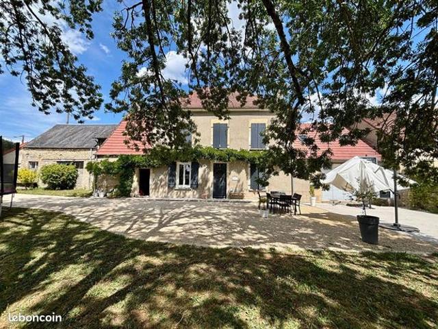 Maison 6 pièces 162 m²