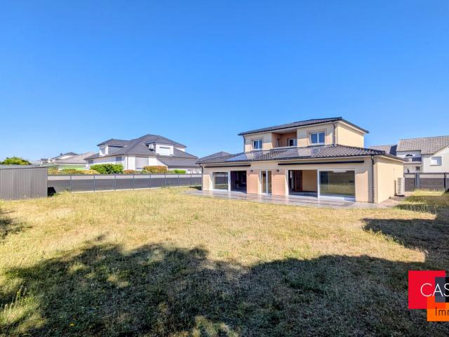 Maison 6 pièces 162 m²