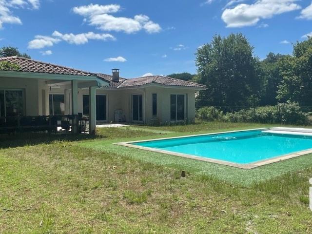 Maison 6 pièces 162 m²