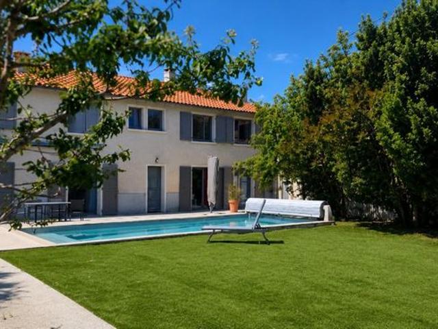 Maison 6 pièces 162 m²