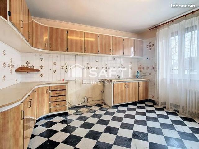 Maison 6 pièces 162 m²