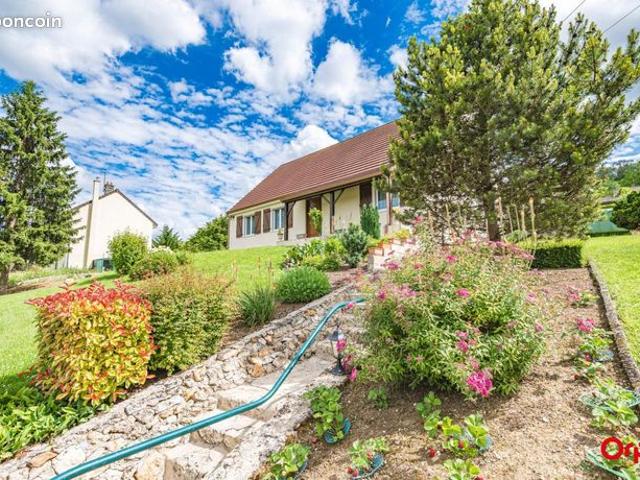 Maison 6 pièces 162 m²