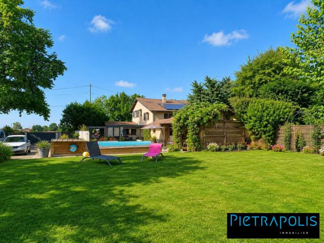 Maison 6 pièces 162 m²