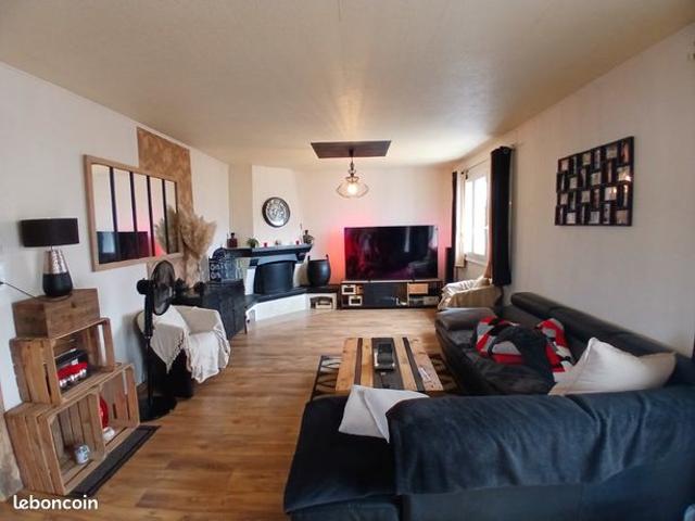 Maison 6 pièces 162 m²