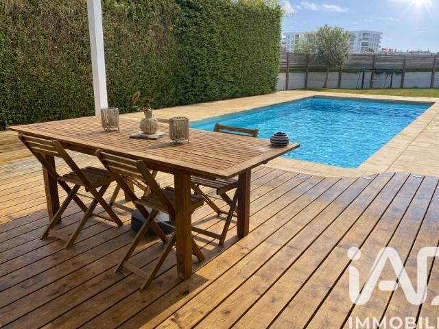 Maison 6 pièces 162 m²