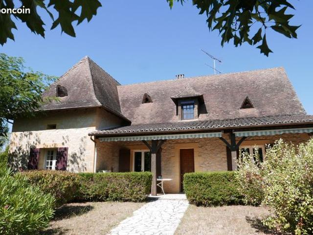 Maison 6 pièces 162 m²