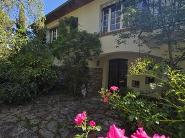 Maison 6 pièces 162 m²