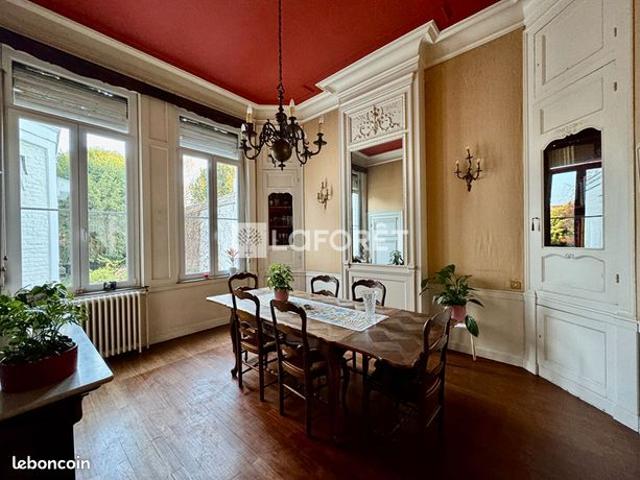 Maison 6 pièces 162 m²