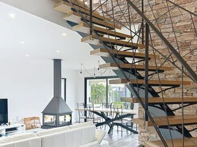 Maison 6 pièces 162 m²