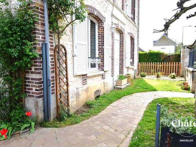 Maison 6 pièces 162 m²