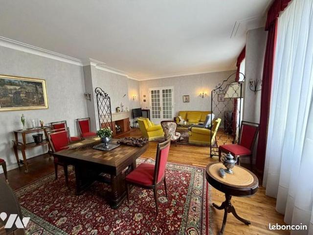 Maison 6 pièces 180 m²