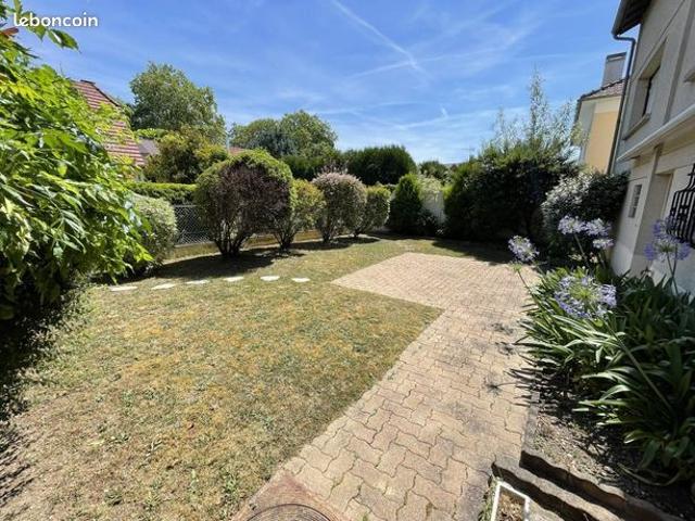 Maison 6 pièces 162 m²