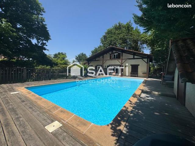 Maison 6 pièces 162 m²
