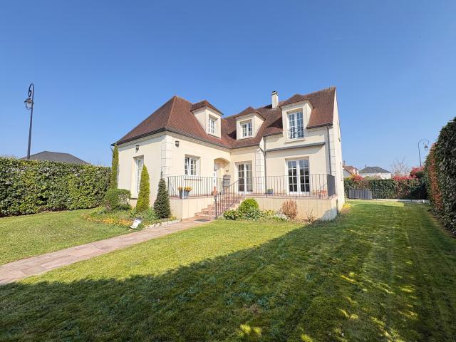 Maison 6 pièces 162 m²