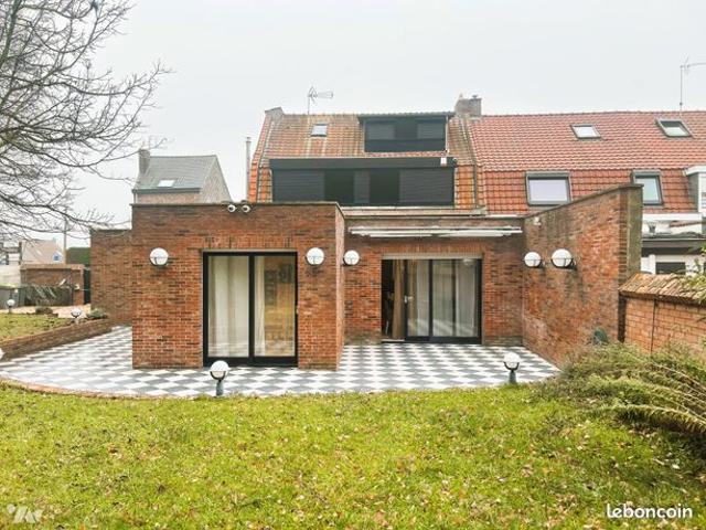Maison 6 pièces 162 m²