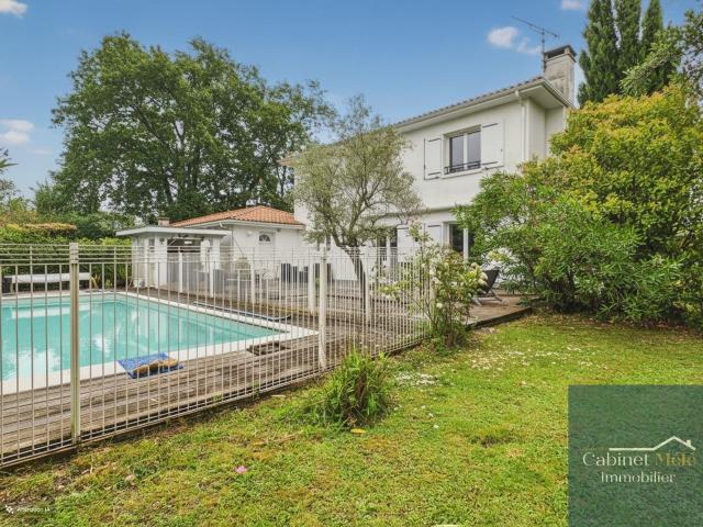 Maison 6 pièces 162 m²