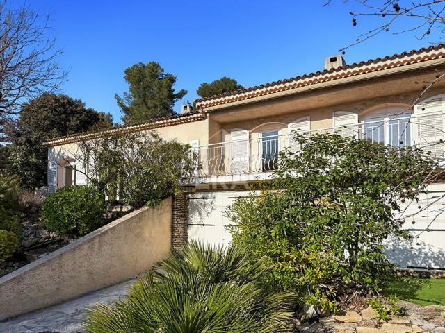 Maison 6 pièces 162 m²