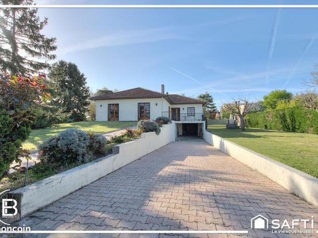 Maison 6 pièces 162 m²