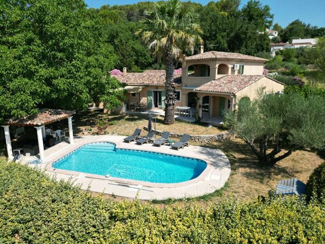 Maison 6 pièces 162 m²