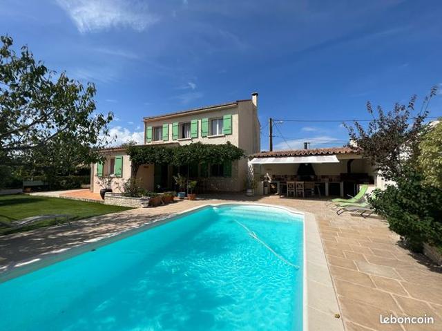 Maison 6 pièces 162 m²