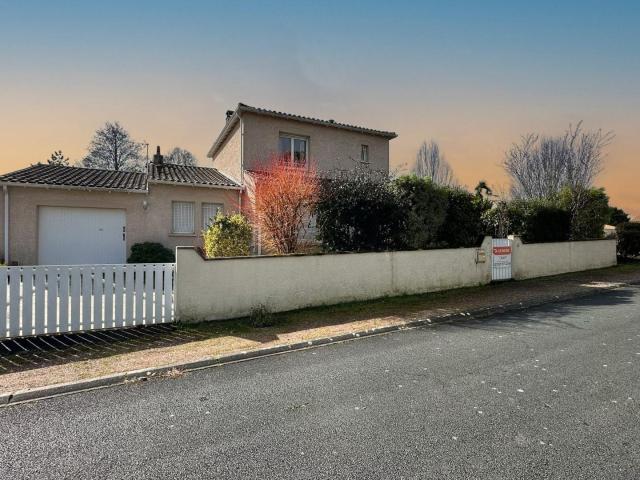 Maison 6 pièces 162 m²