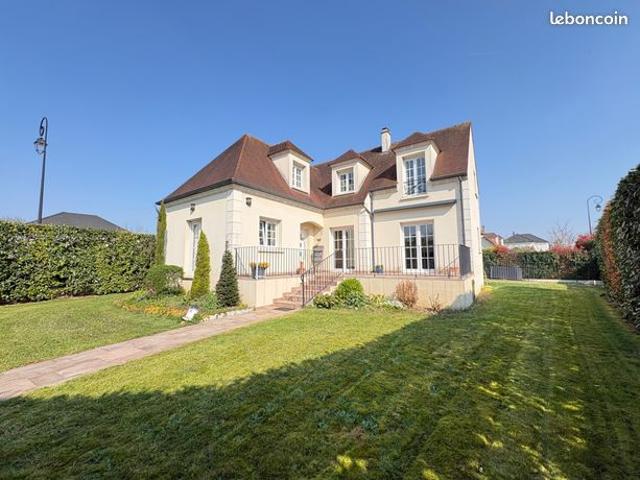 Maison 6 pièces 162 m²