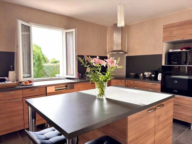 Maison 6 pièces 162 m²