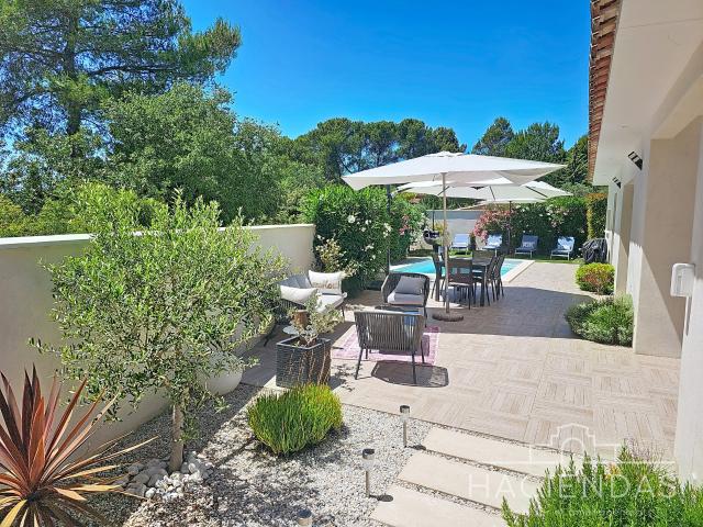 Maison 6 pièces 162 m²