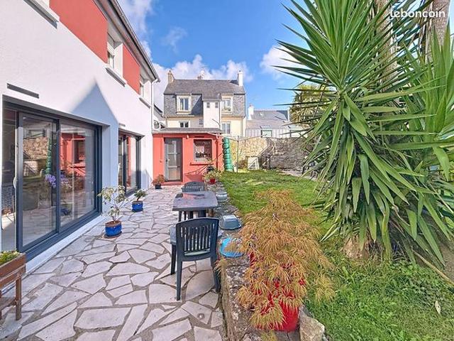 Maison 6 pièces 162 m²