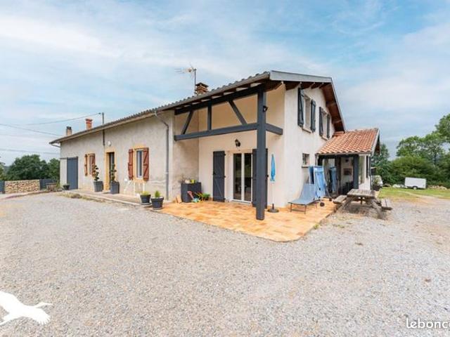 Maison 6 pièces 162 m²