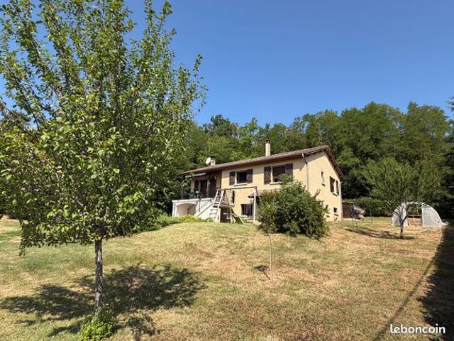 Maison 6 pièces 1635 m²
