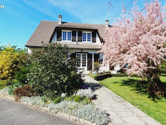 Maison 6 pièces 163 m²