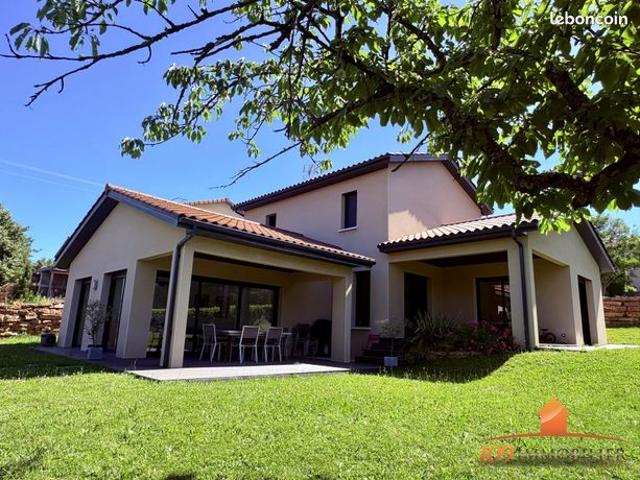 Maison 6 pièces 163 m²