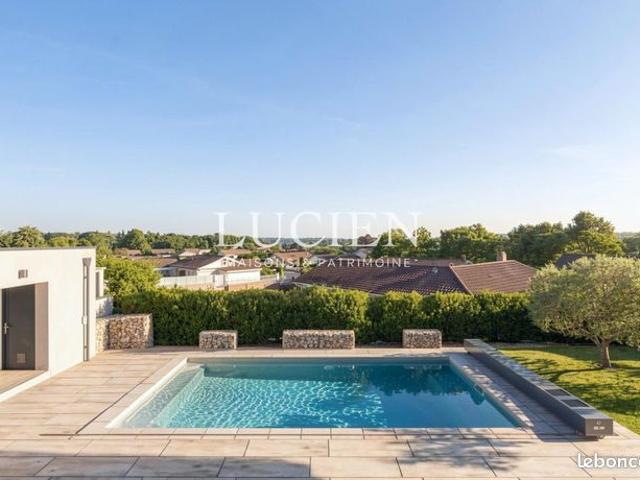Maison 6 pièces 163 m²