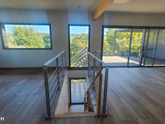 Maison 6 pièces 163 m²