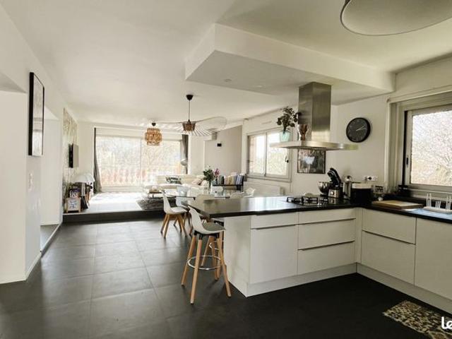Maison 6 pièces 163 m²