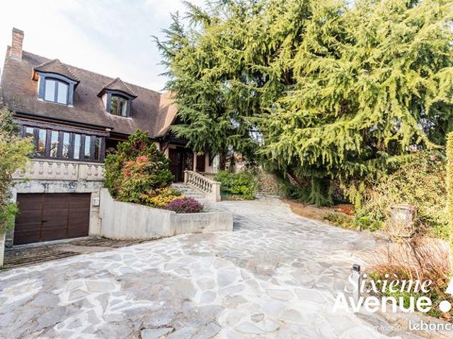 Maison 6 pièces 163 m²