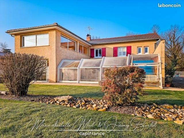 Maison 6 pièces 163 m²