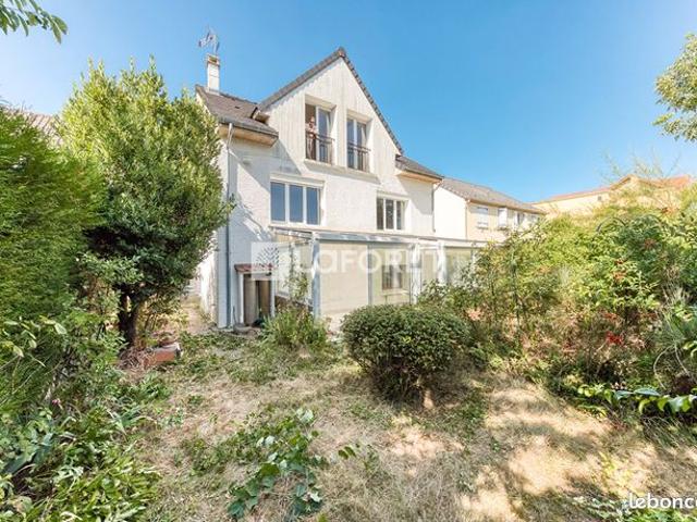 Maison 6 pièces 163 m²
