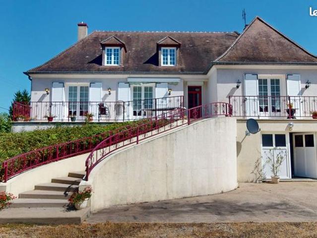 Maison 6 pièces 163 m²