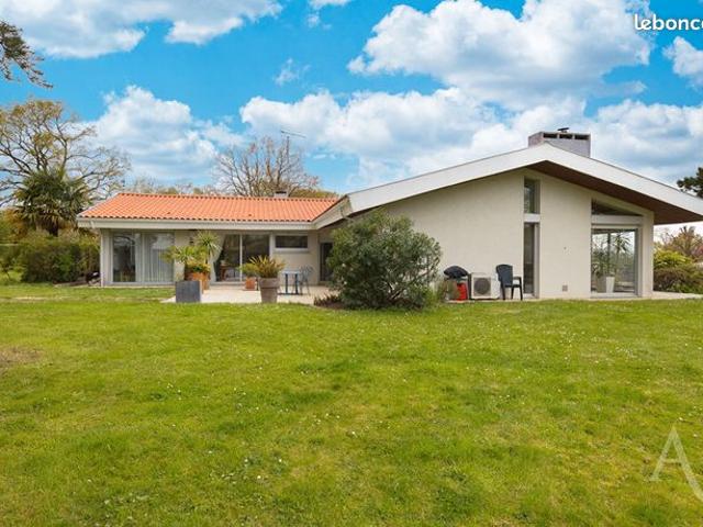 Maison 6 pièces 163 m²
