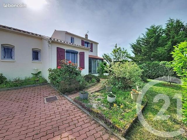 Maison 6 pièces 163 m²