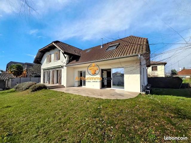 Maison 6 pièces 163 m²