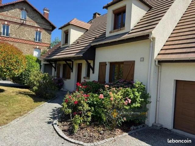 Maison 6 pièces 163 m²