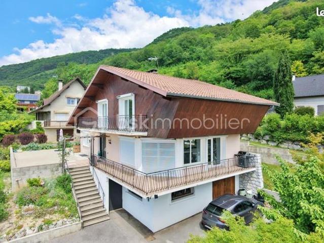 Maison 6 pièces 174 m²