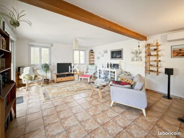 Maison 6 pièces 174 m²