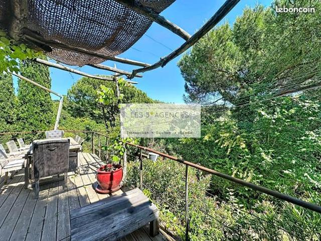 Maison 6 pièces 174 m²