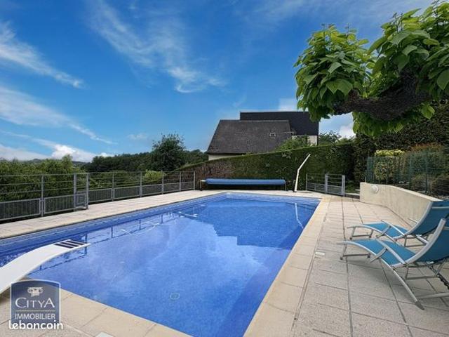 Maison 6 pièces 174 m²