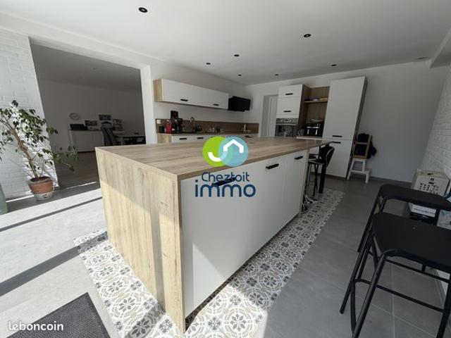 Maison 6 pièces 174 m²