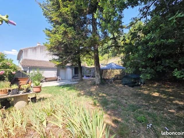 Maison 6 pièces 174 m²